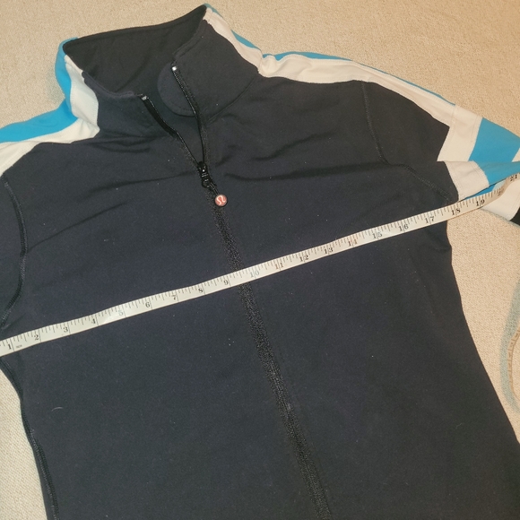 VINTAGE Lululemon Mock Neck Full Zip Track Jacket - Picture 2 of 9